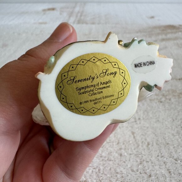 1999 Bradford Editions Serenity's Song Symphony of Angels Ornament - Picture 8 of 8